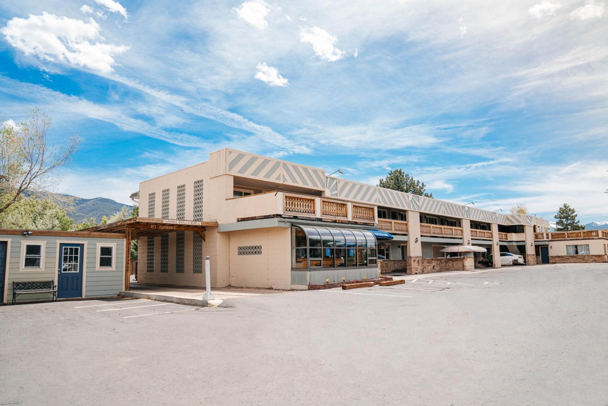 Salida Inn & Monarch Suites Экстерьер фото